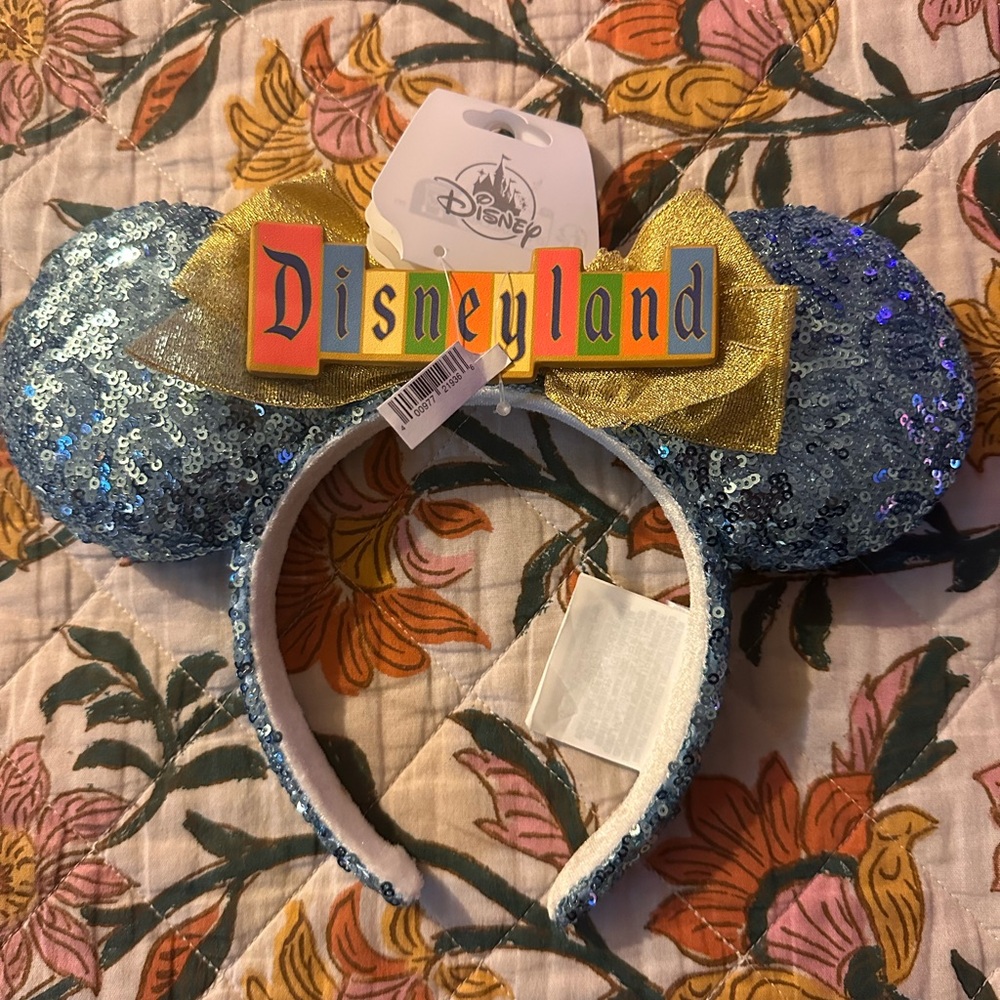 Minnie ears
